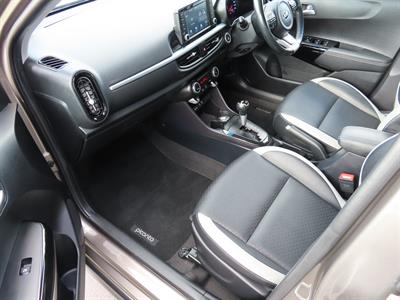 2020 Kia Picanto - Thumbnail