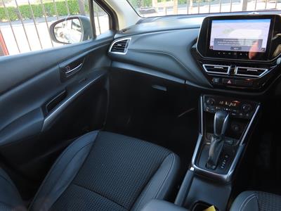 2023 Suzuki S-Cross - Thumbnail