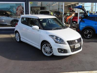 2014 Suzuki Swift - Thumbnail