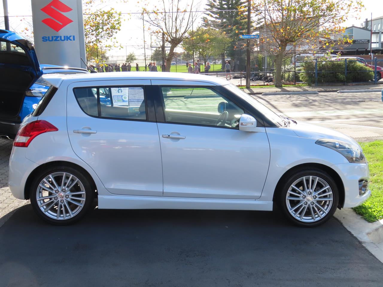 2014 Suzuki Swift