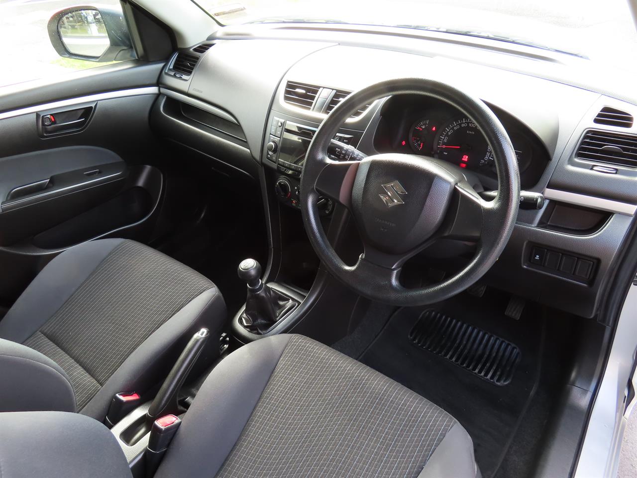 2015 Suzuki Swift