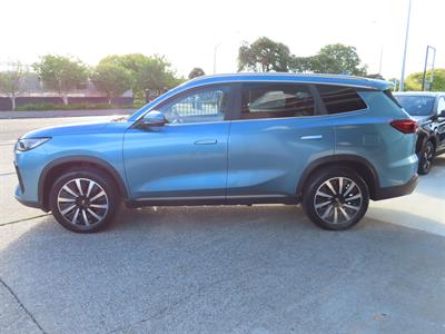 2026 Chery Tiggo 8 - Thumbnail