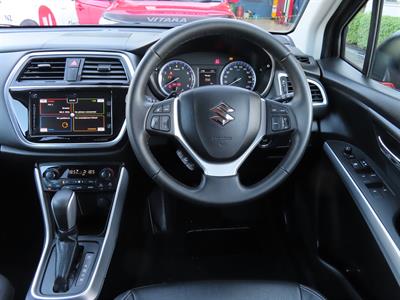 2019 Suzuki S-Cross - Thumbnail