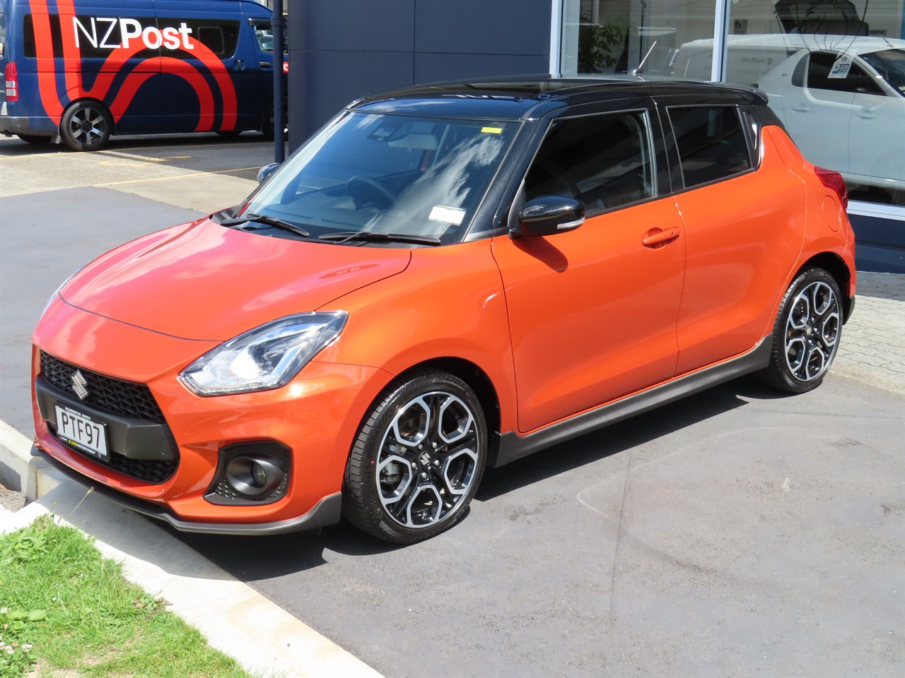 2023 Suzuki Swift