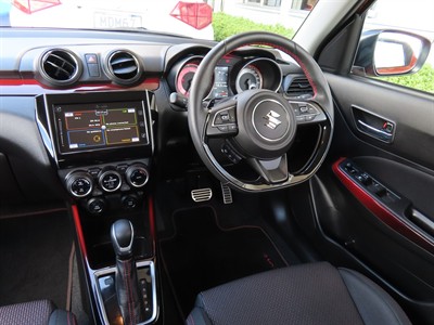 2023 Suzuki Swift - Thumbnail