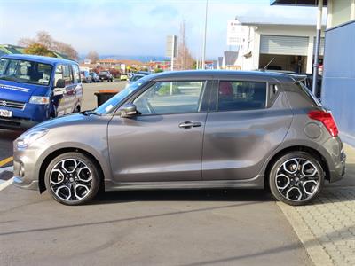 2021 Suzuki Swift - Thumbnail