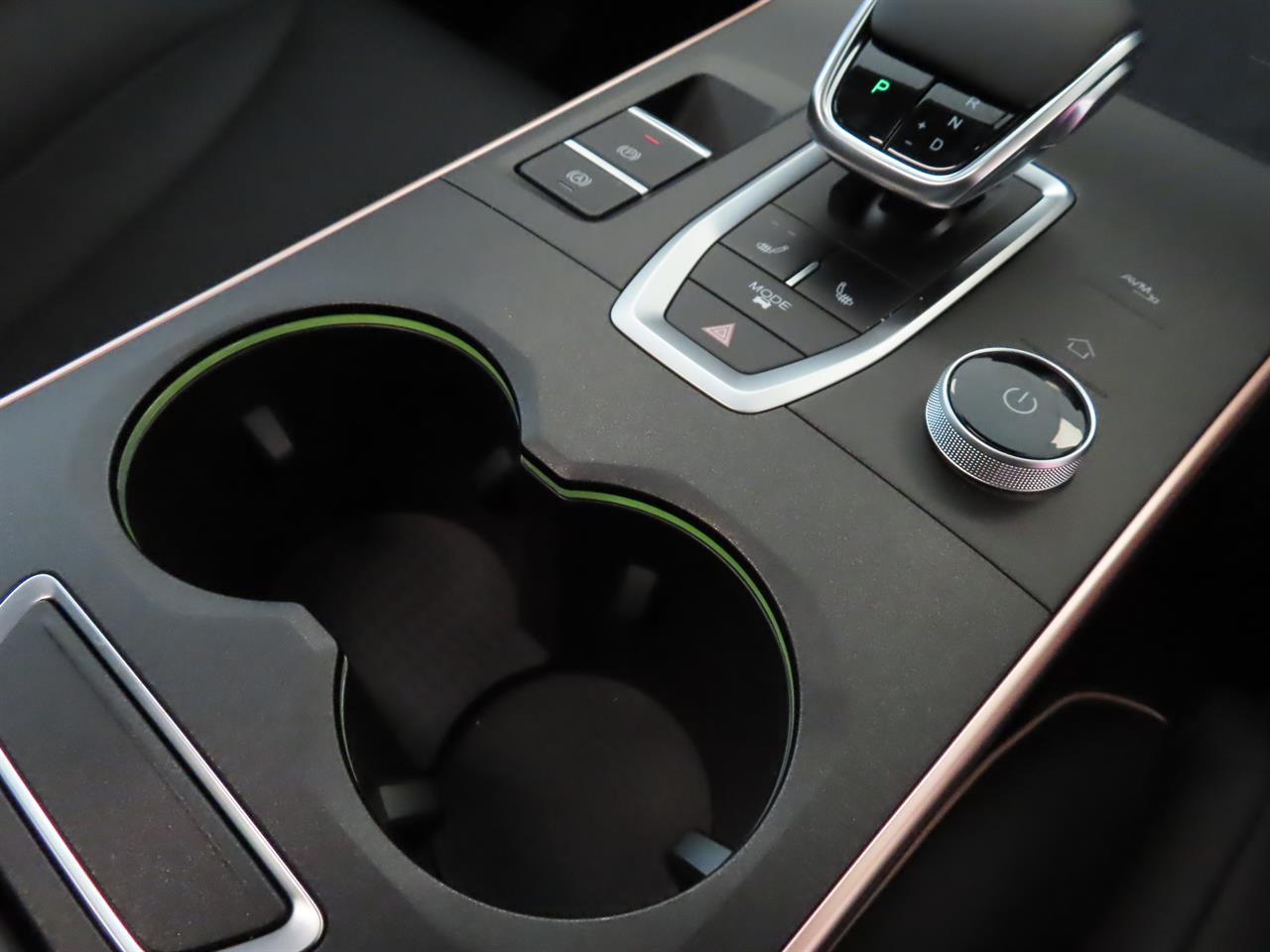 2025 Omoda C5