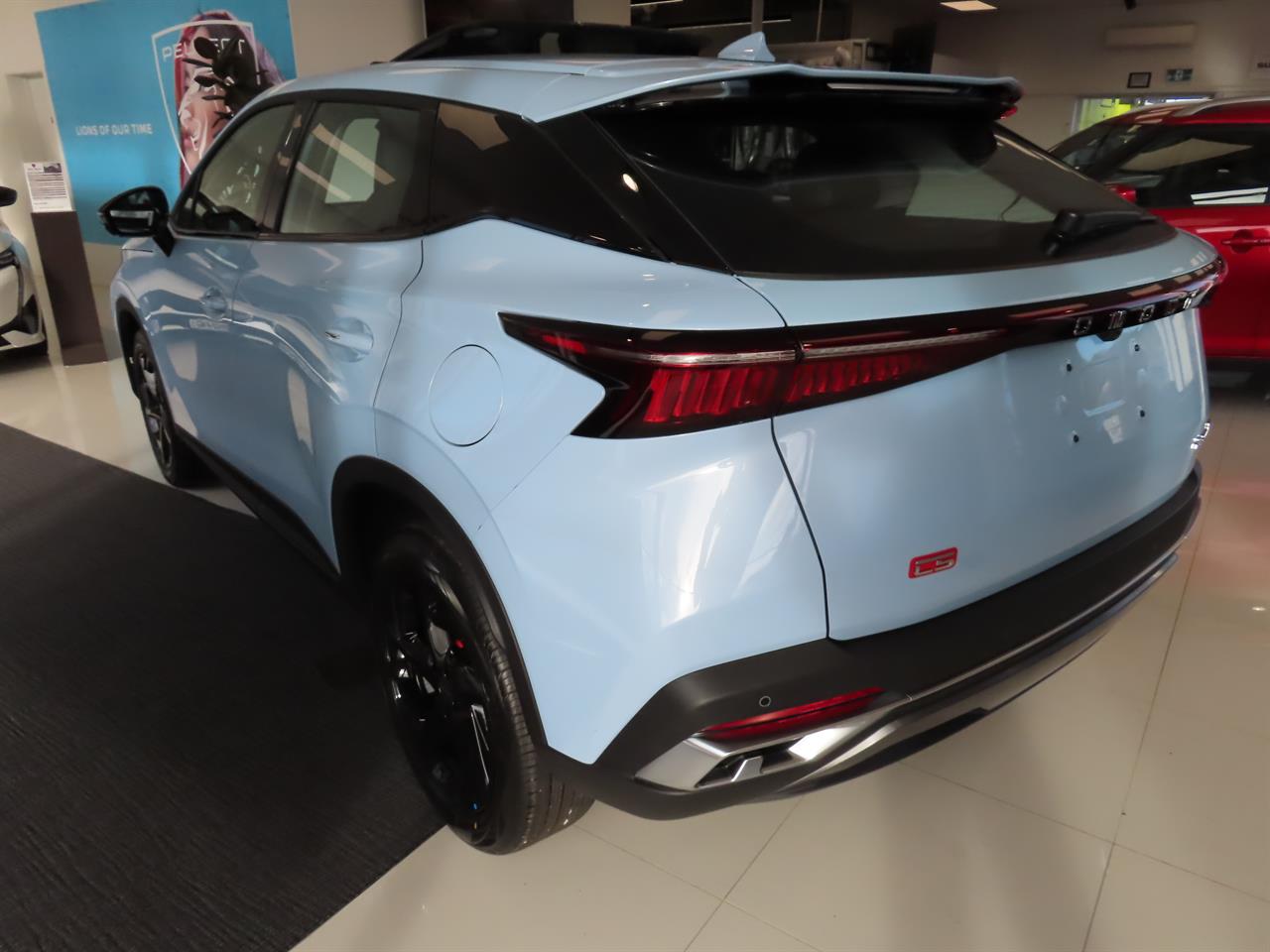 2025 Omoda C5