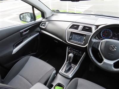 2014 Suzuki S-Cross - Thumbnail