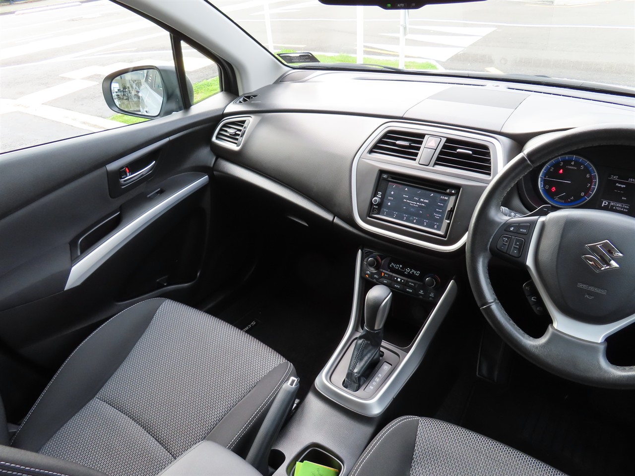 2014 Suzuki S-Cross