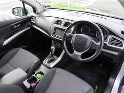 2014 Suzuki S-Cross - Thumbnail