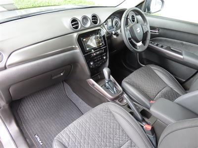 2025 Suzuki Vitara - Thumbnail