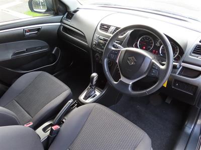 2016 Suzuki Swift - Thumbnail
