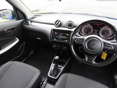 2018 Suzuki Swift - Thumbnail