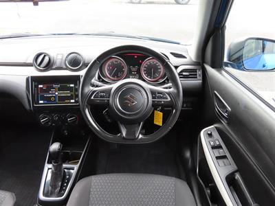 2018 Suzuki Swift - Thumbnail