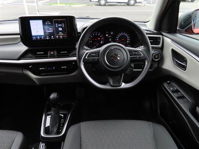 2025 Suzuki Swift - Thumbnail