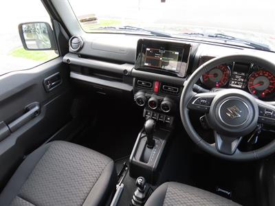 2025 Suzuki Jimny - Thumbnail