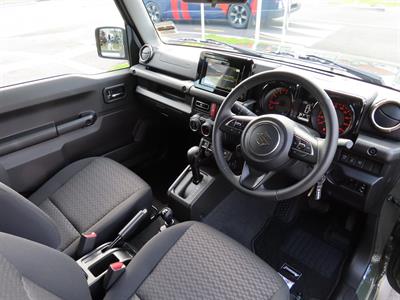 2025 Suzuki Jimny - Thumbnail