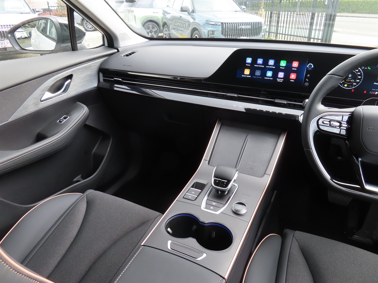 2025 Omoda C5