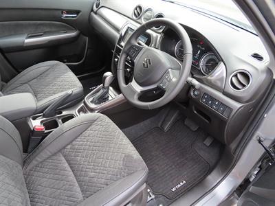 2025 Suzuki Vitara - Thumbnail