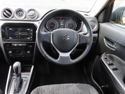 2023 Suzuki Vitara - Thumbnail