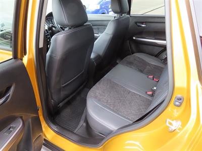 2023 Suzuki Vitara - Thumbnail