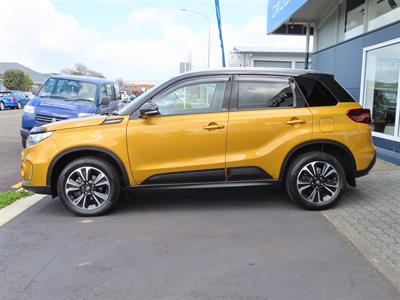 2023 Suzuki Vitara - Thumbnail