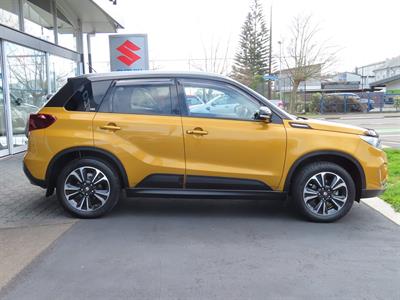 2023 Suzuki Vitara - Thumbnail