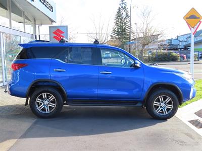 2018 Toyota Fortuner - Thumbnail