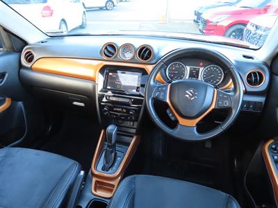 2016 Suzuki Vitara - Thumbnail