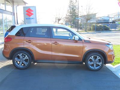 2016 Suzuki Vitara - Thumbnail