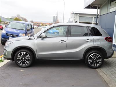 2022 Suzuki Vitara - Thumbnail