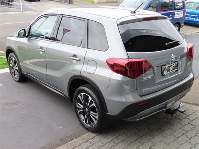 2022 Suzuki Vitara - Thumbnail