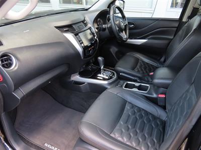 2021 Nissan Navara - Thumbnail