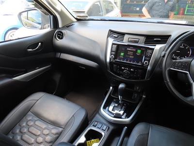 2021 Nissan Navara - Thumbnail