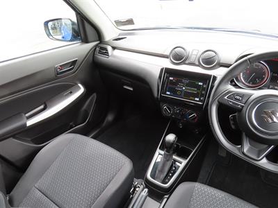 2024 Suzuki Swift - Thumbnail