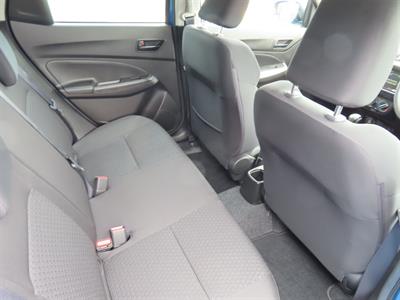 2024 Suzuki Swift - Thumbnail