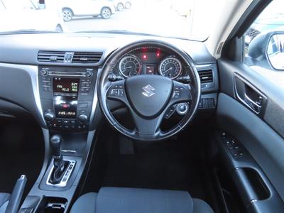 2010 Suzuki Kizashi - Thumbnail
