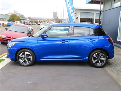 2024 Suzuki Swift - Thumbnail