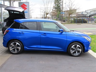 2024 Suzuki Swift - Thumbnail