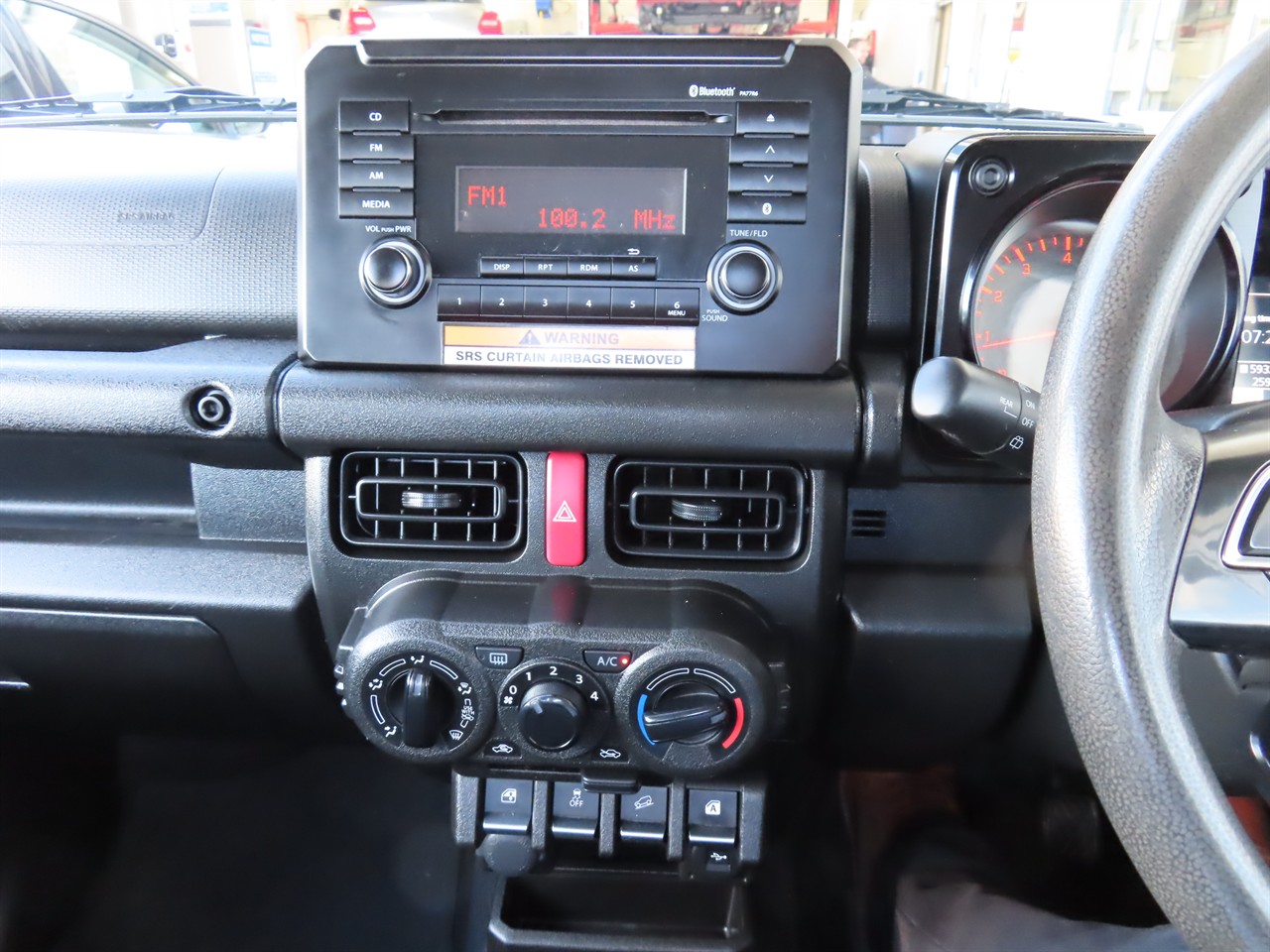2023 Suzuki Jimny