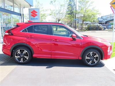 2022 Mitsubishi Eclipse Cross - Thumbnail
