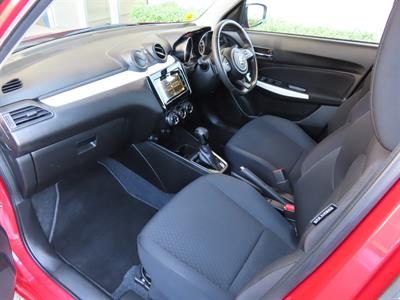 2019 Suzuki Swift - Thumbnail