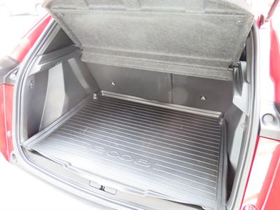 2022 Peugeot 2008 - Thumbnail