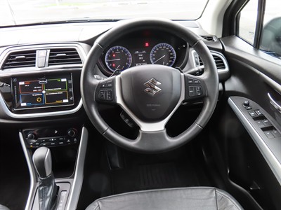 2018 Suzuki S-Cross - Thumbnail