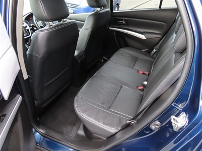 2018 Suzuki S-Cross - Thumbnail