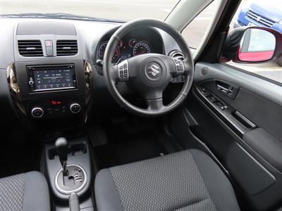2014 Suzuki SX4 - Thumbnail