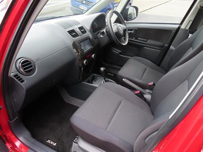 2014 Suzuki SX4 - Thumbnail