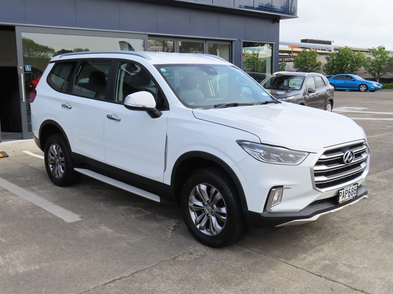 2022 LDV D90