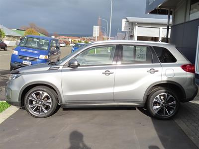 2019 Suzuki Vitara - Thumbnail